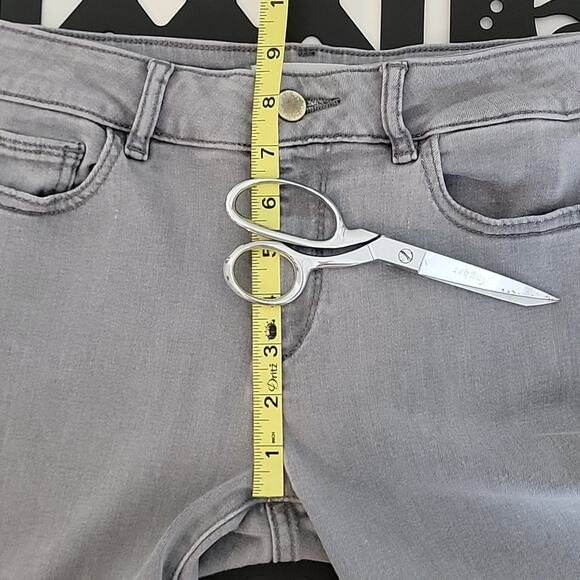 DL1961 Florence Instasculpt Cropped Raw Edge Skinny Gray Denim Jeans 27 FLAWS - Picture 9 of 15